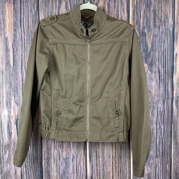 Woman’s Volcom ‘Lovin Phoebe’ Brown Jacket With Snap Details - Size Medium - Picture 1 of 7